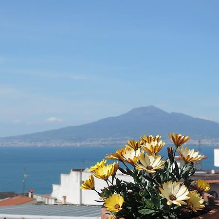 La Casa Nel Cortile Bed & Breakfast Vico Equense Luaran gambar