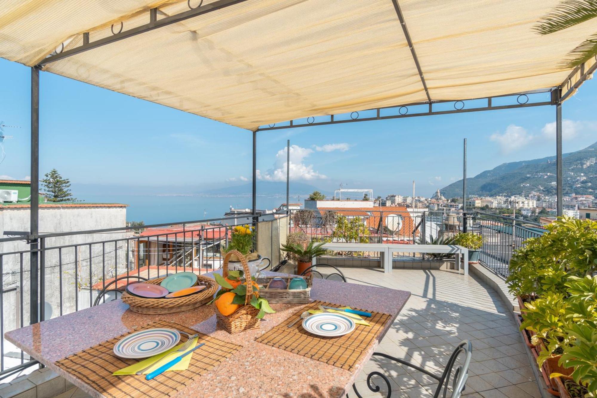 La Casa Nel Cortile Bed & Breakfast Vico Equense Luaran gambar