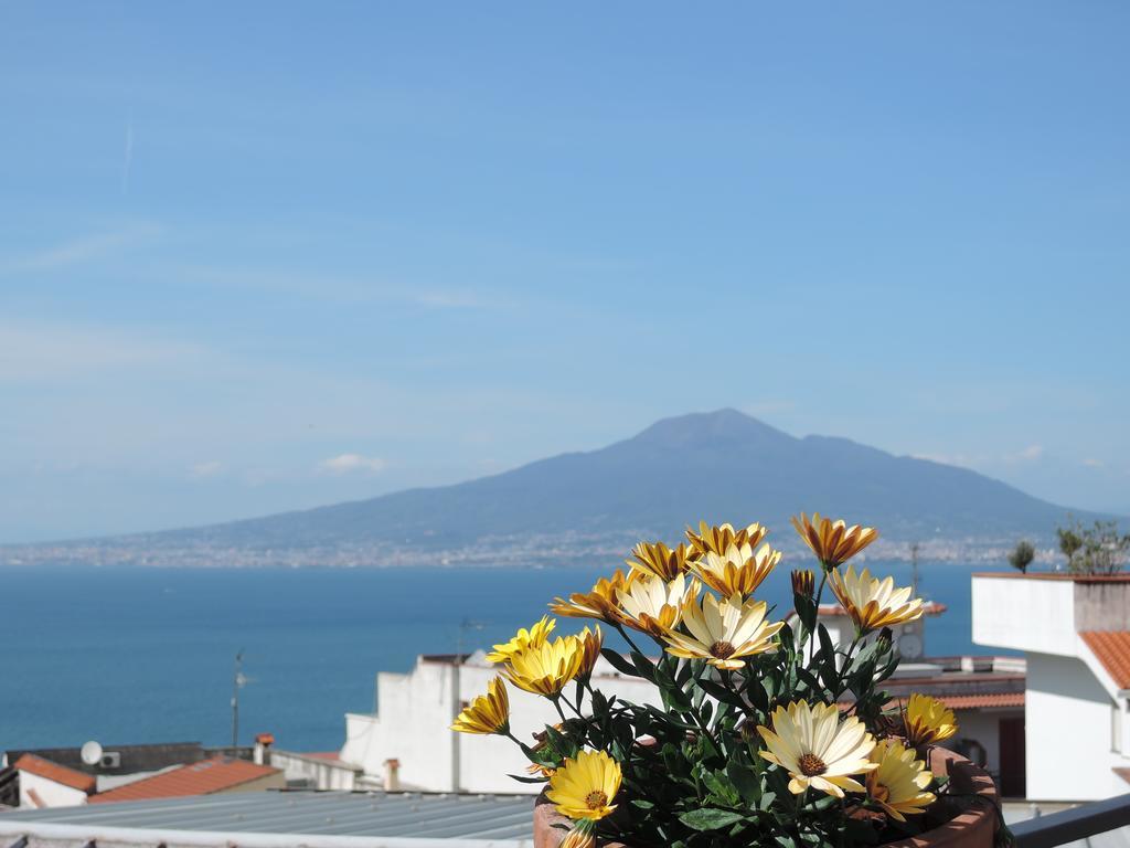 La Casa Nel Cortile Bed & Breakfast Vico Equense Luaran gambar
